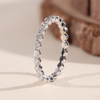 The Wave | Round Cut Full Eternity Wedding Band