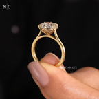 Round Cut Solitaire Engagement Ring