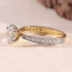 Round Cut Solitaire Engagement Ring