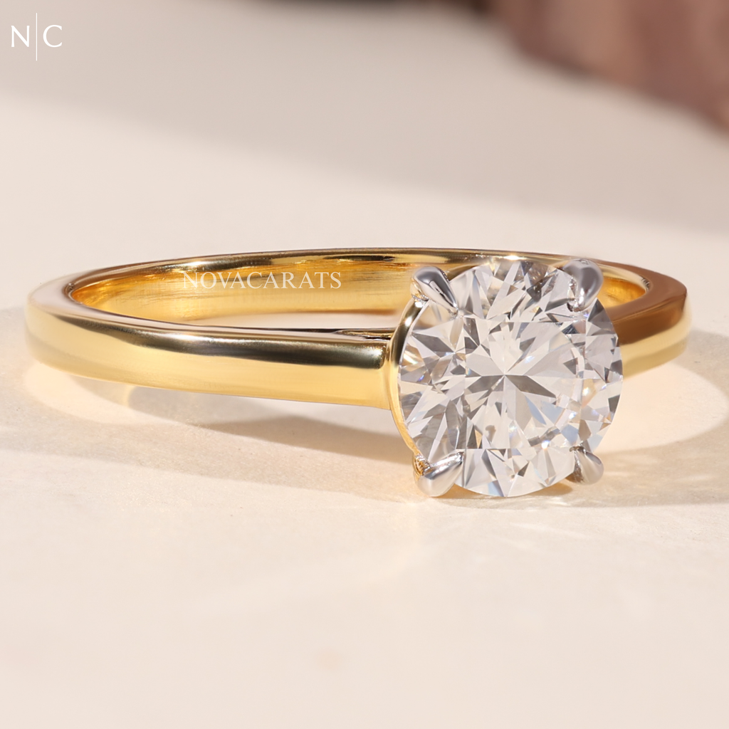 Round Cut Solitaire Engagement Ring