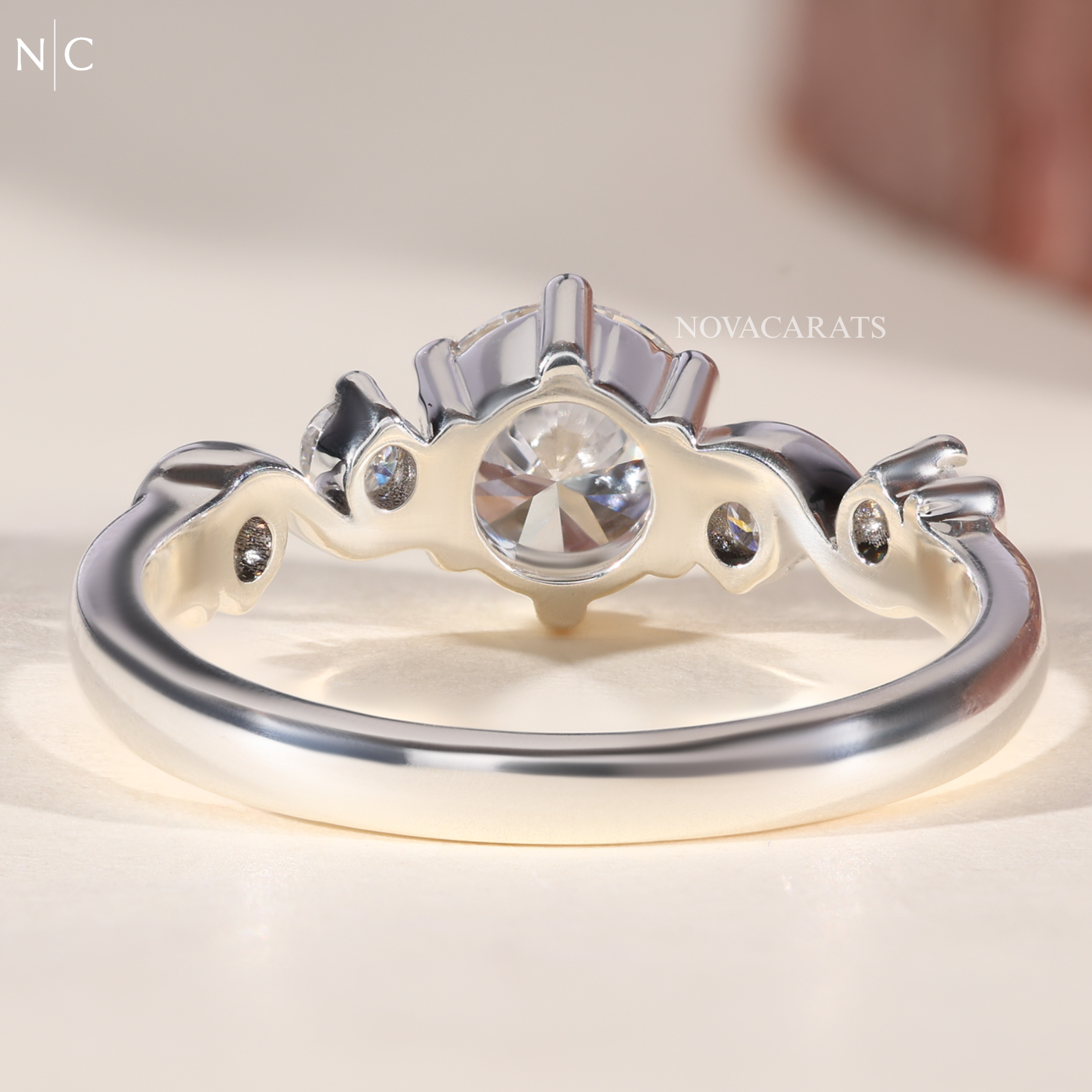 Round Cut Nature Inspired Leaf Vine Ring
