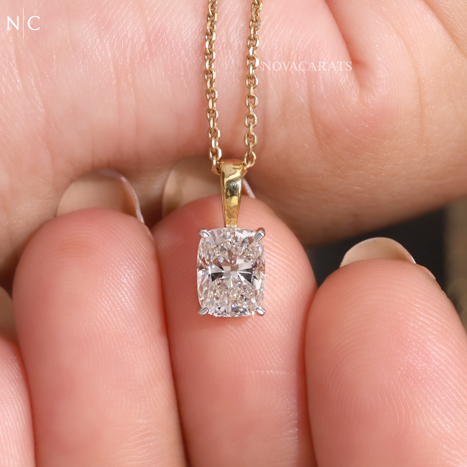 Cushion Cut Diamond Pendent Necklace