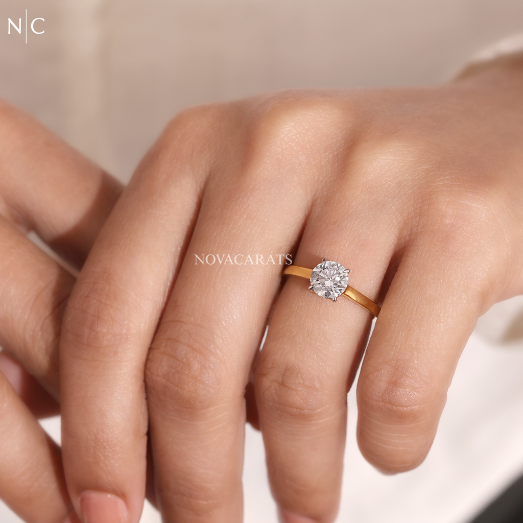 Round Cut Solitaire Engagement Ring