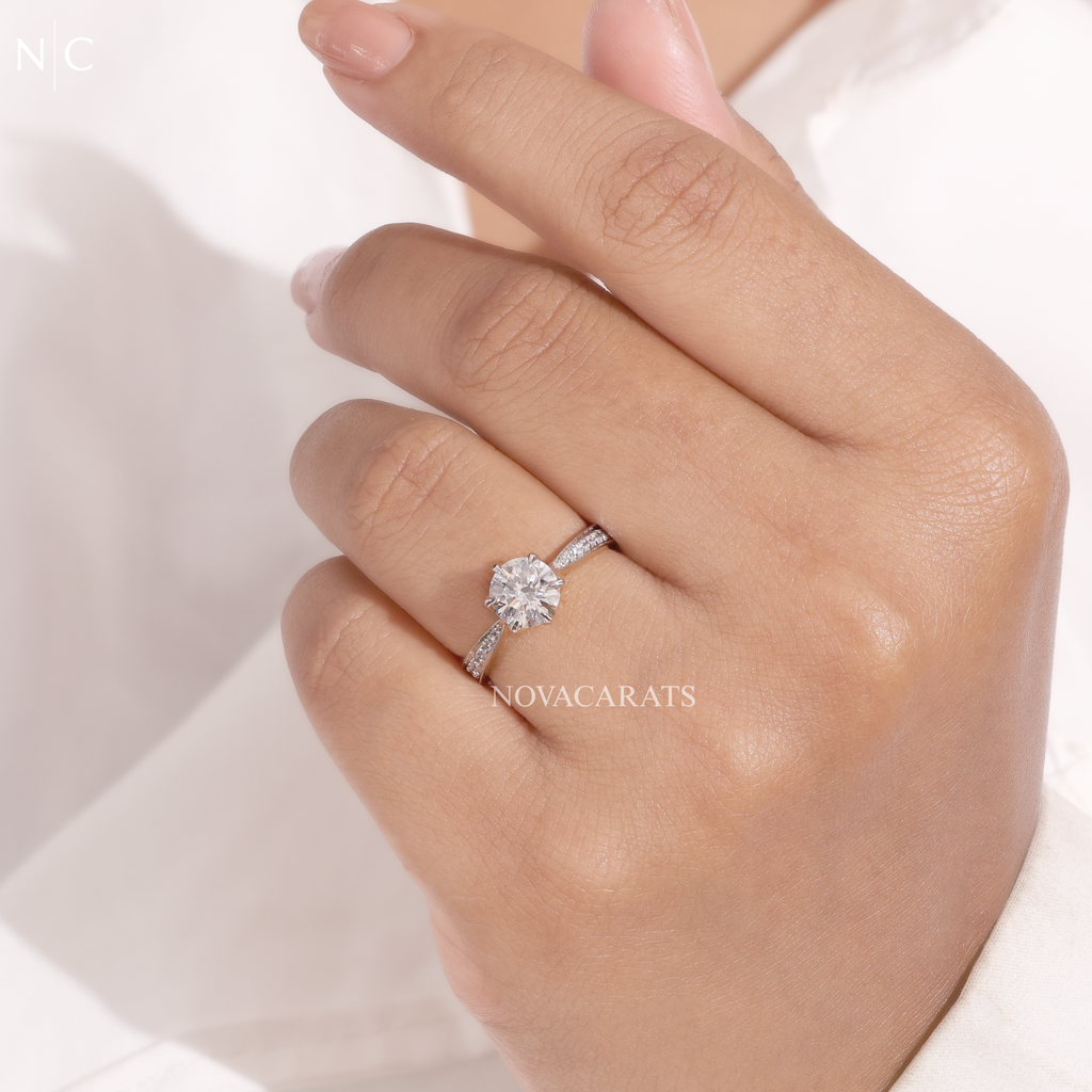 Round Cut Solitaire Engagement Ring
