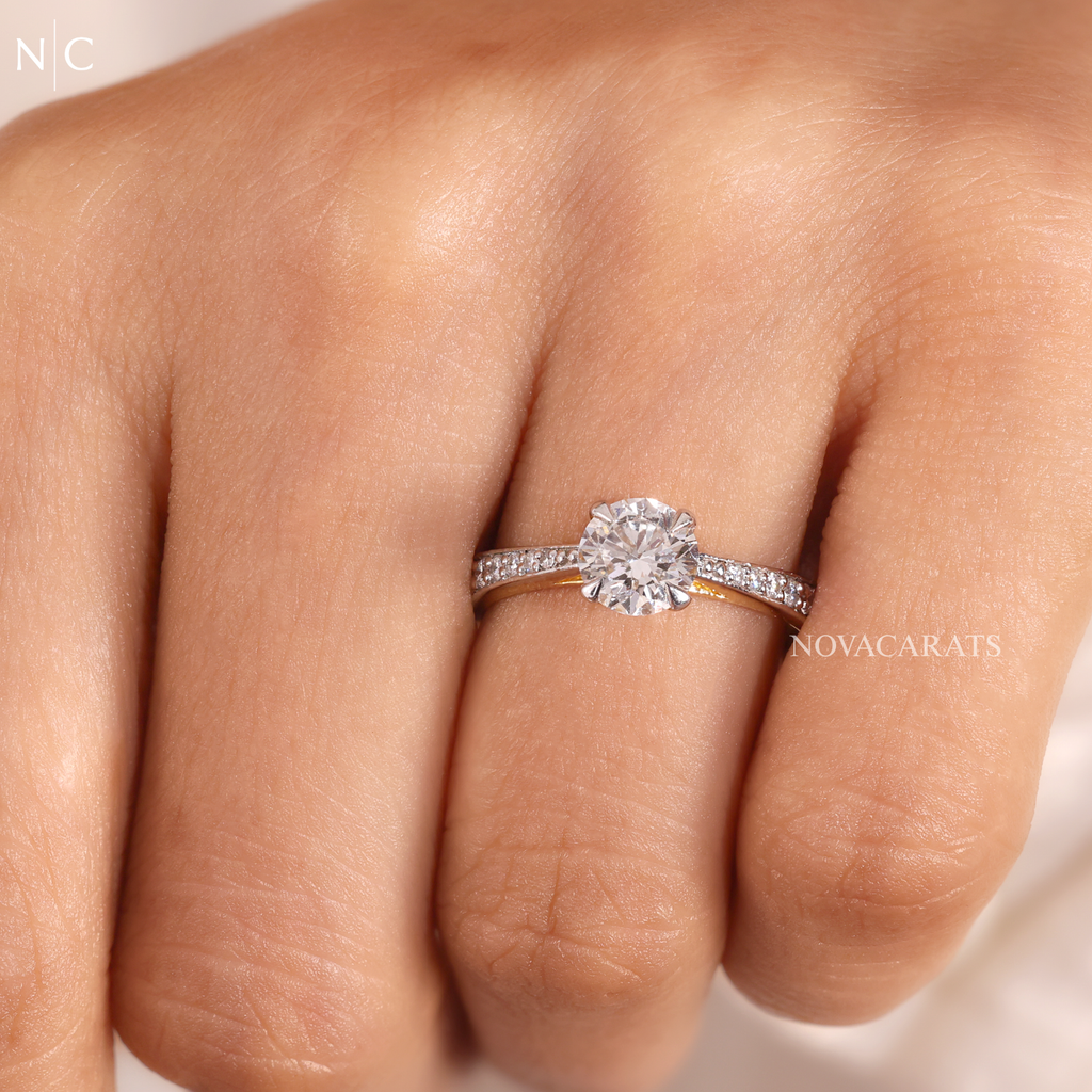 Round Cut Solitaire Engagement Ring