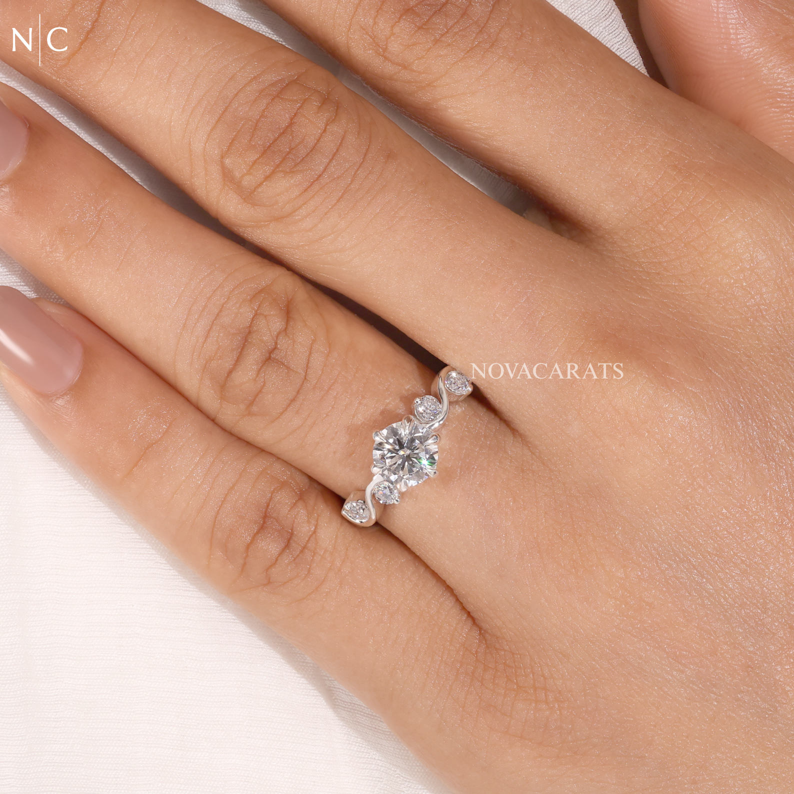 Round Cut Nature Inspired Leaf Vine Ring