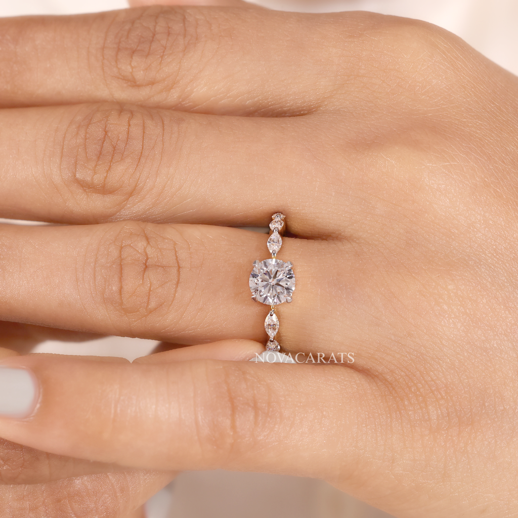 Round Cut Solitaire Engagement Ring