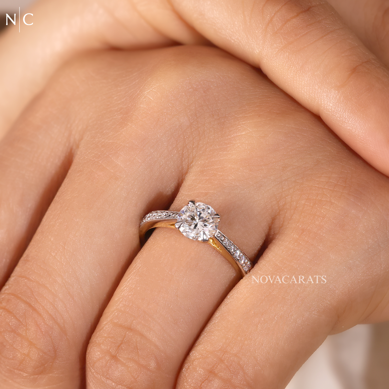 Round Cut Solitaire Engagement Ring