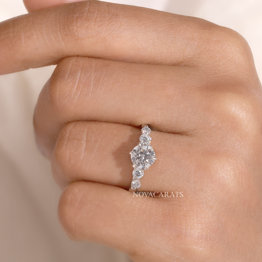 Graduated Round Cut Cascading Side Stone Cluster Ring