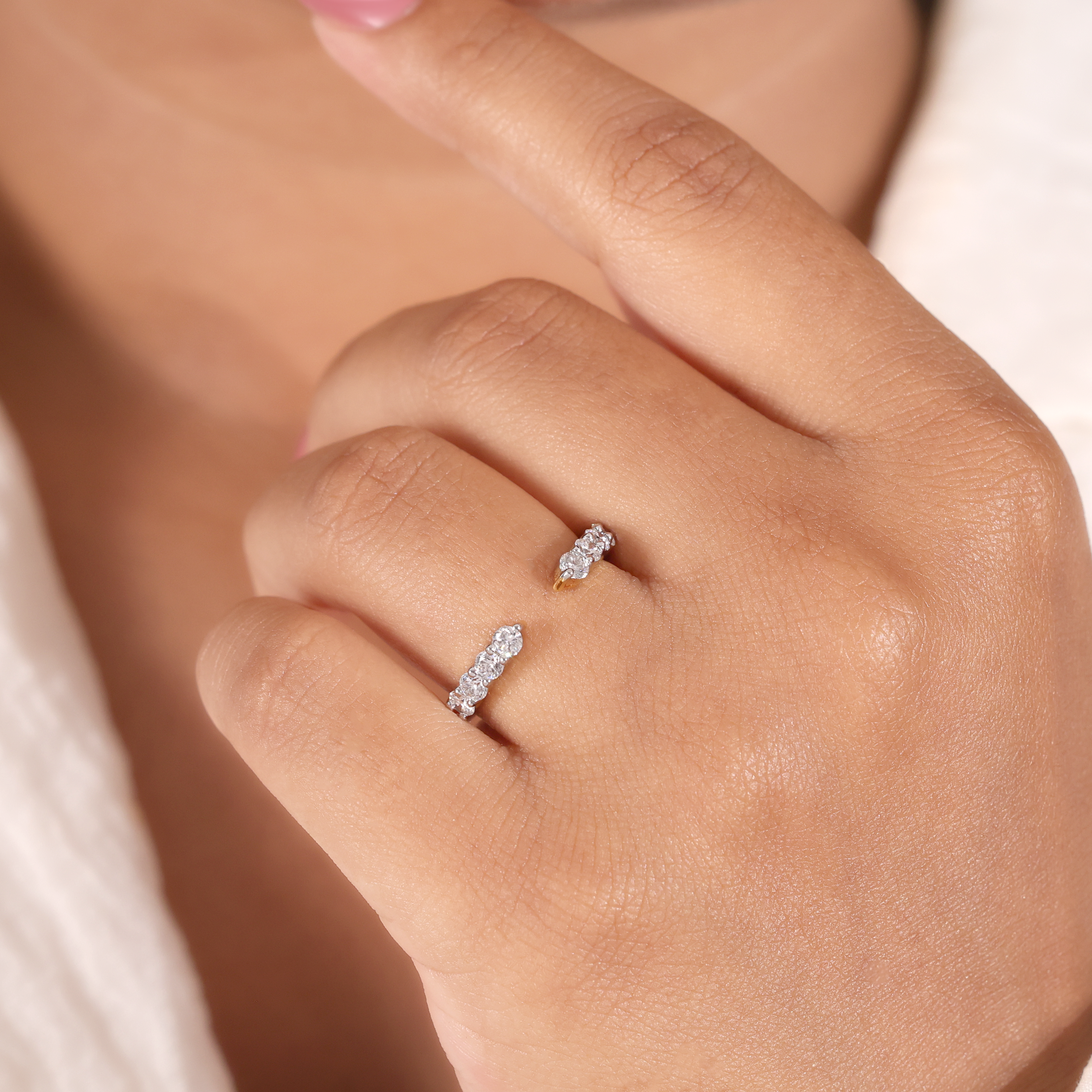 The Open Arc | Round Lab Grown Diamond Open Wedding Band