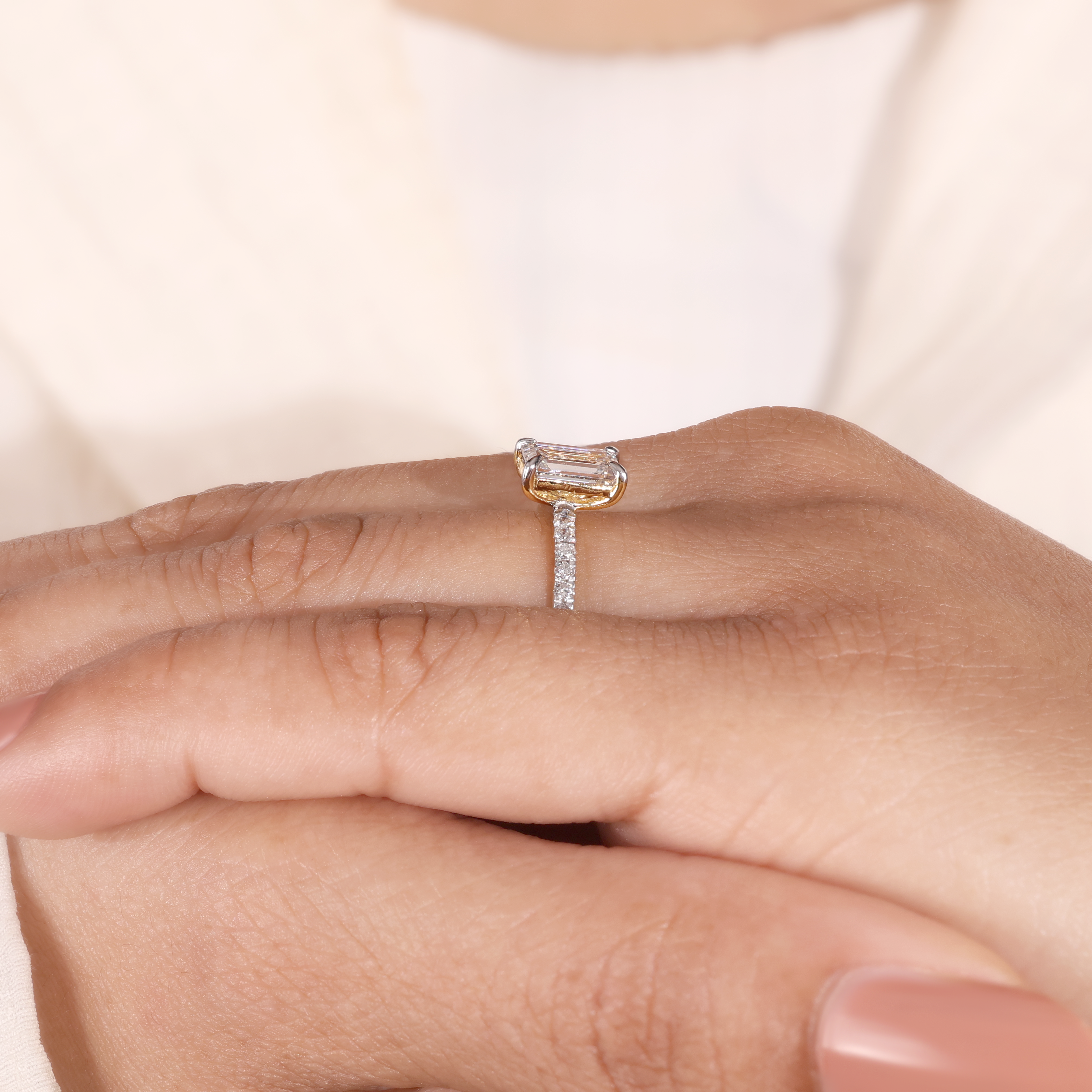 Engagement Ring In Muse Setting 32 - NCR0017