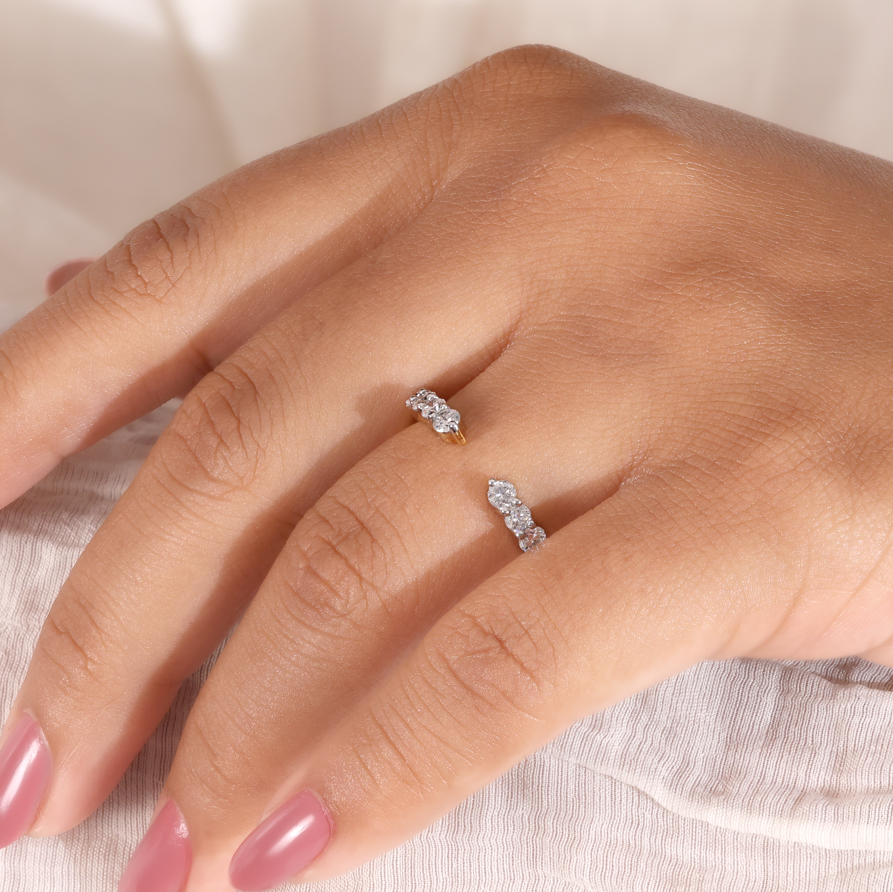 The Open Arc | Round Lab Grown Diamond Open Wedding Band