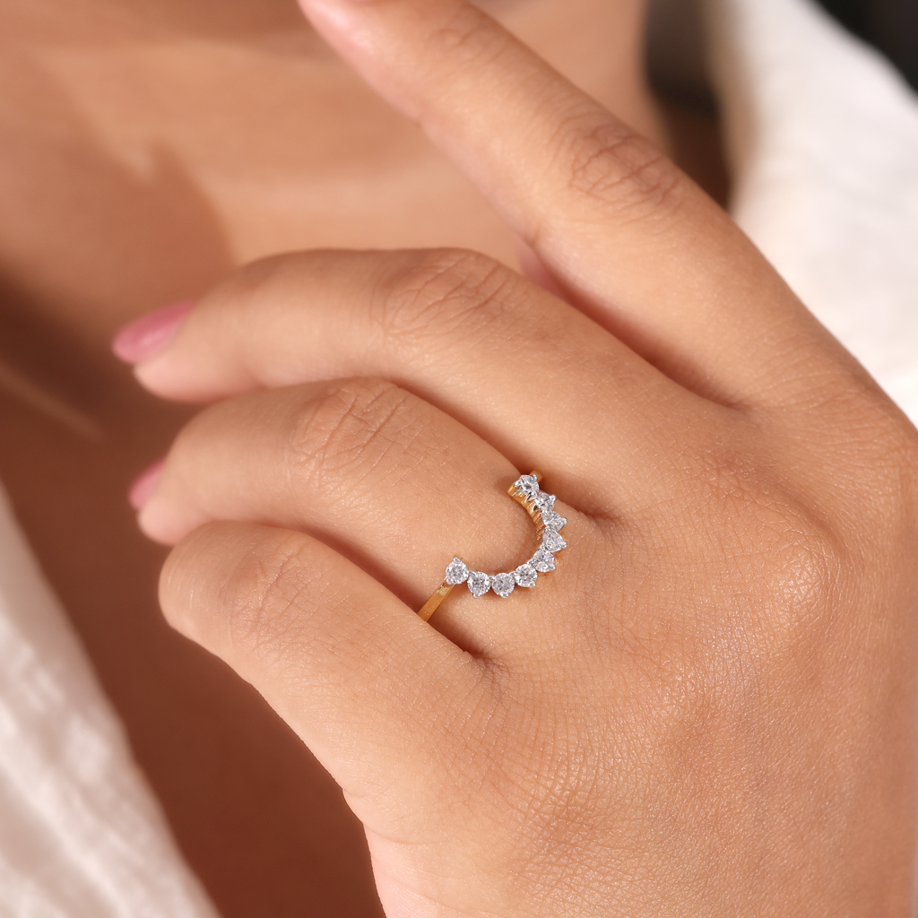 The Arc | Round Cut Curved Crown Wedding Band