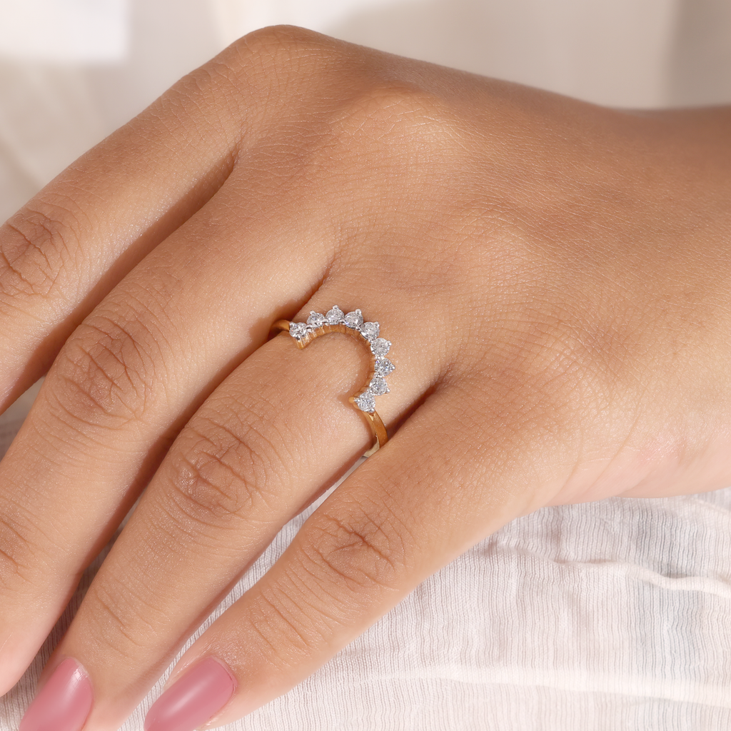 The Arc | Round Cut Curved Crown Wedding Band